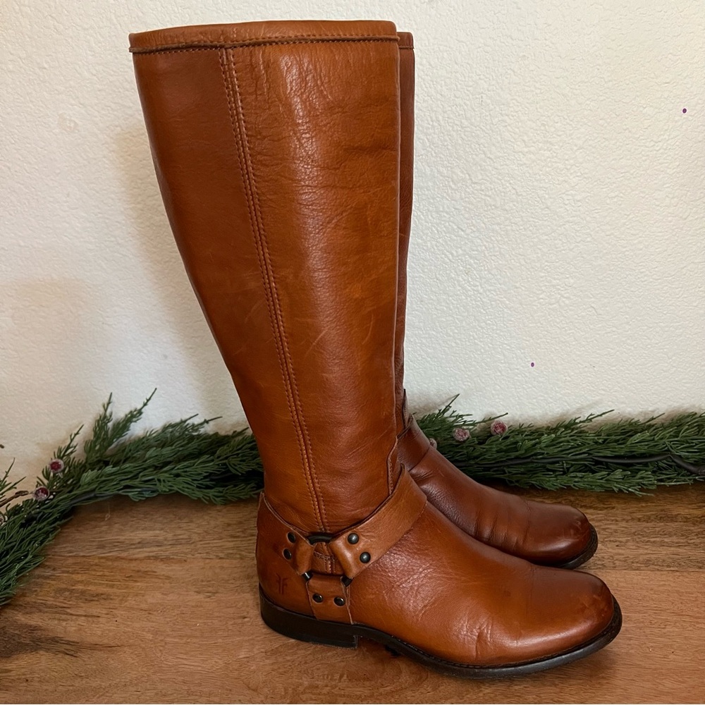 Frye Phillip Harness Boot- Cognac- Size 6.5 B